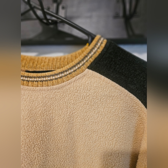 VINTAGE "Tundra Canada Sweater" size Large "Greenbay Packers" - Picture 2 of 11